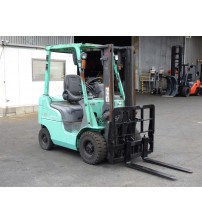 Xe nâng dầu 1.5 tấn Mitsubishi số sàn gật gù, động cơ S4S, đời cao 2010